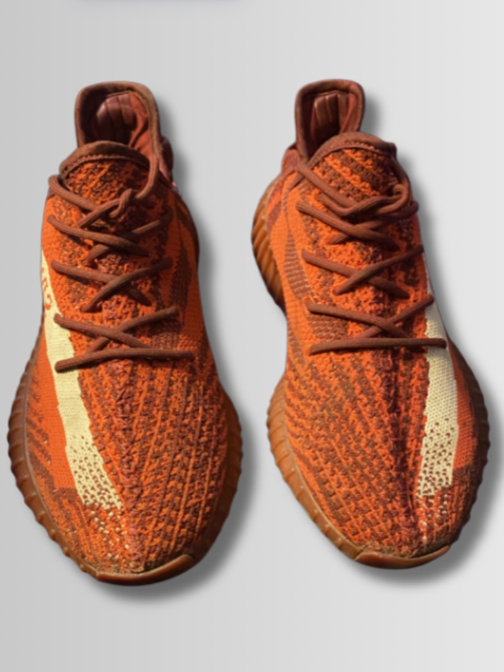 Rare Adidas Yeezy Boost 350 V2 red sz 10
